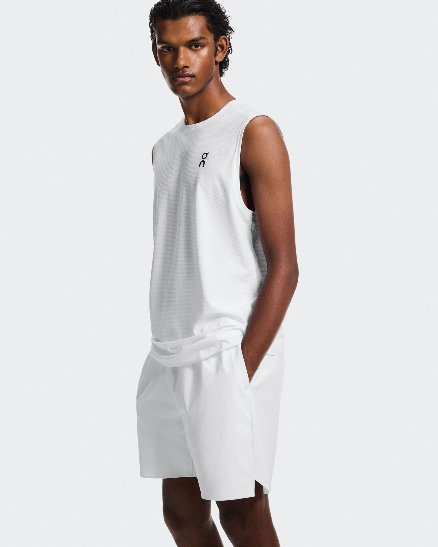 Men's 7" Court Shorts White - US 0741