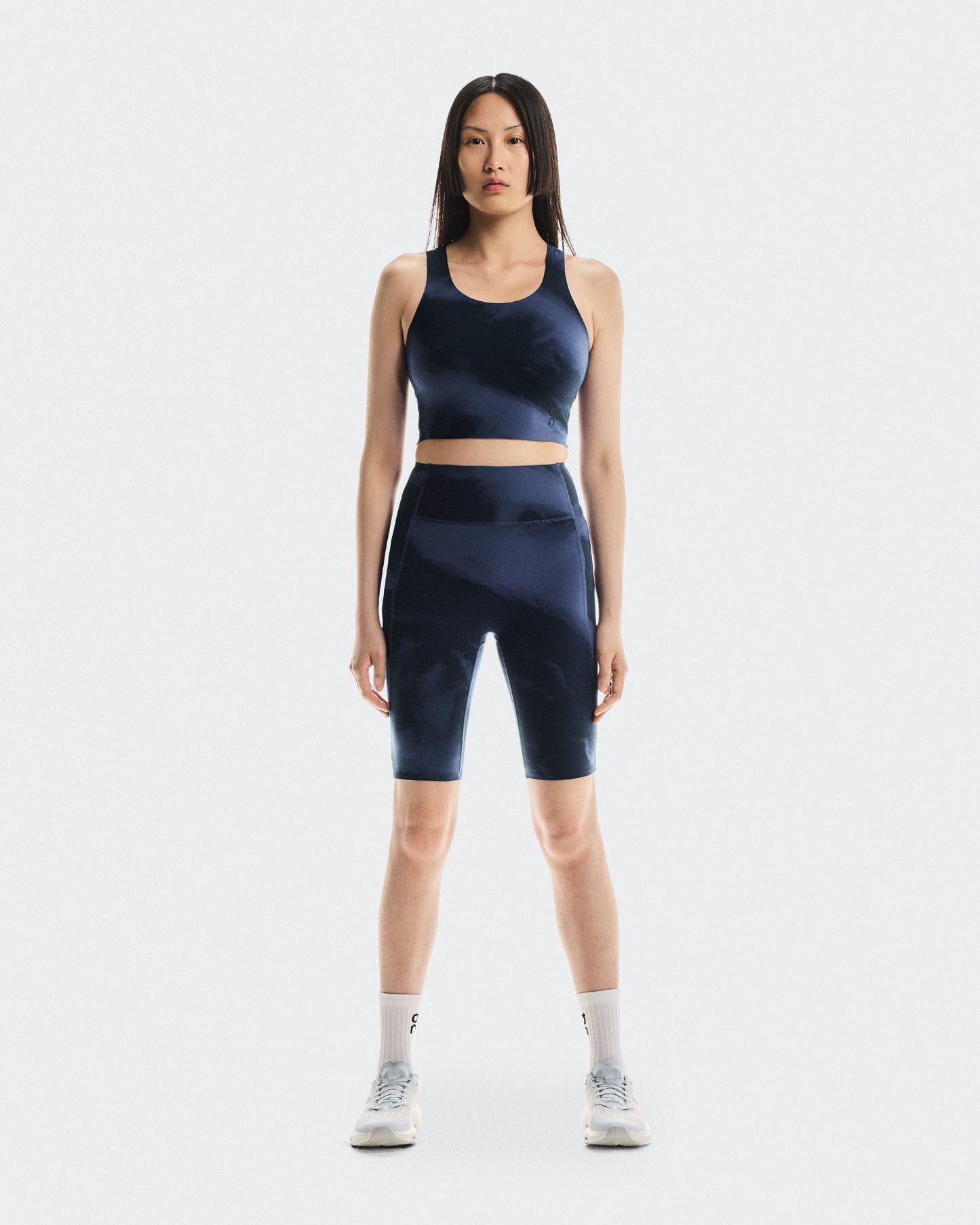 Women's Studio Open Back Crop Acai | Navy - US 2485