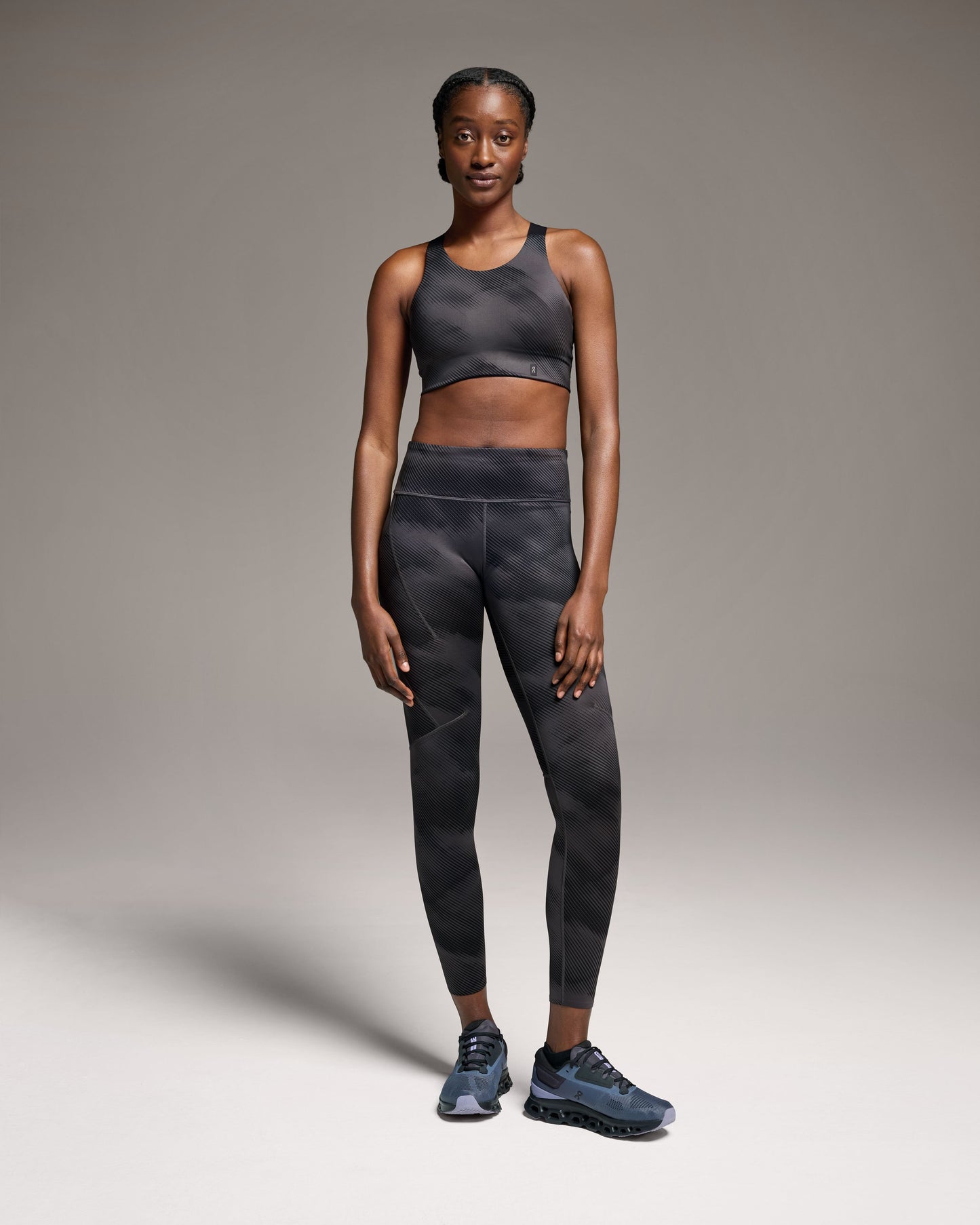 Women's Performance Graphic Tight Shadow | Black - US 0940