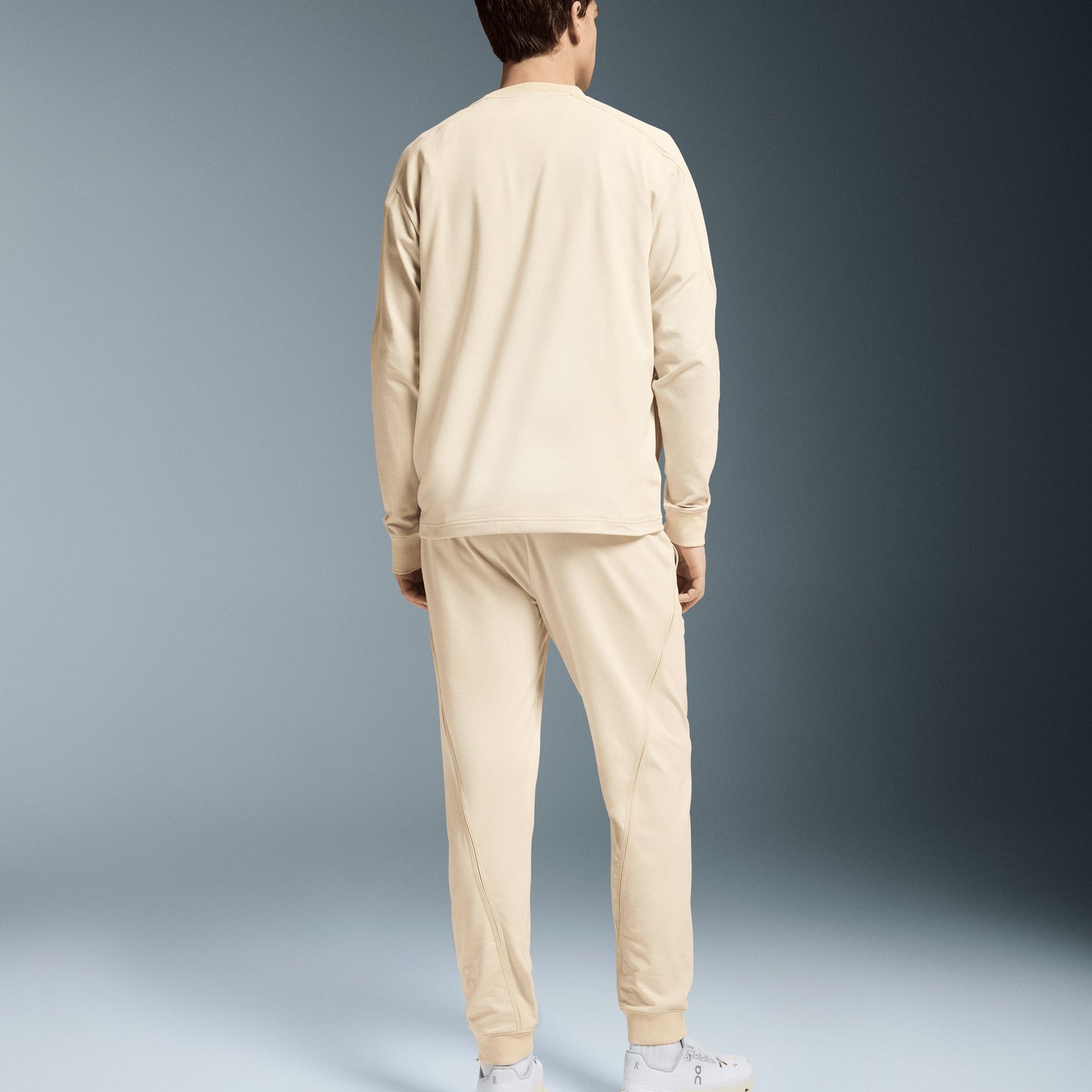 Men's Movement Joggers Sand - US 9571