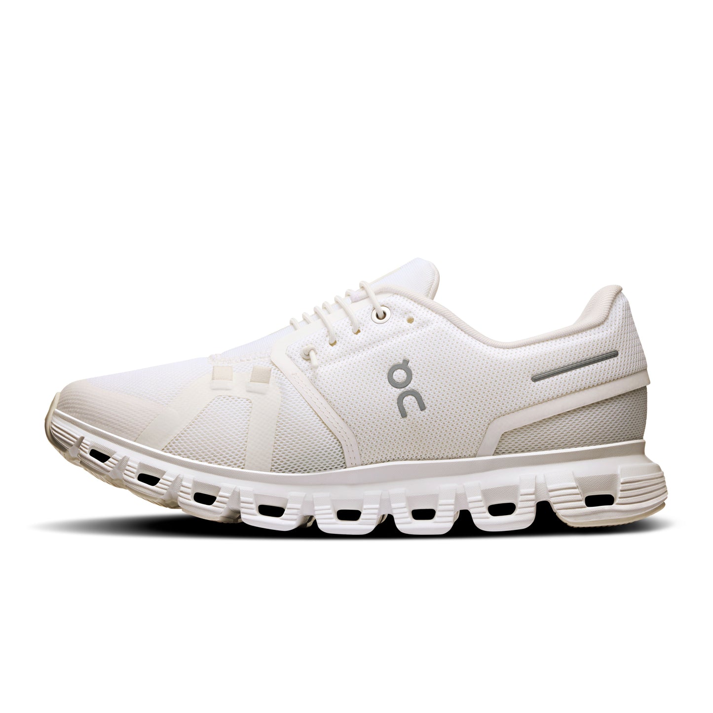 Women's Cloud 6 Wide White | White - US 1847