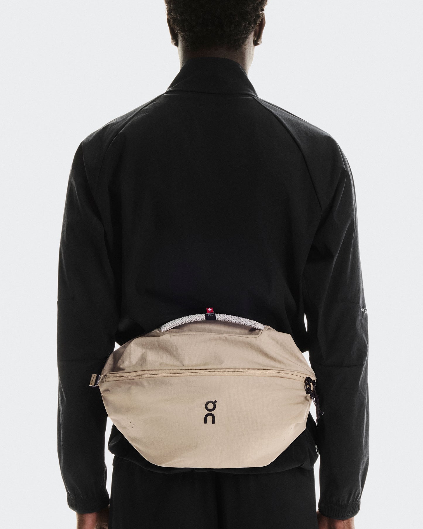 Sling Pack 9L Sand | Black - US 2238