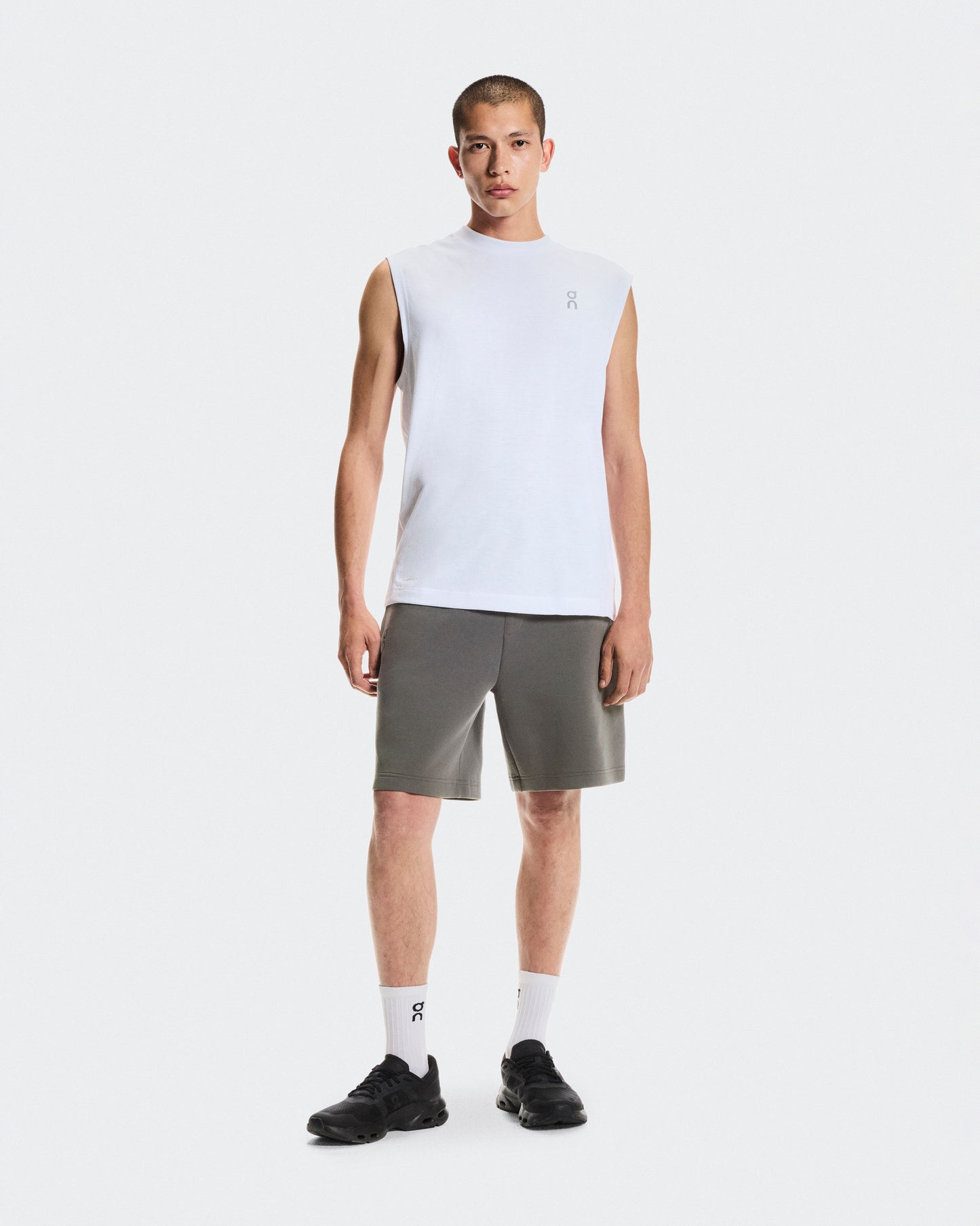 Men's Focus Tech Shorts Shadow - US 8514