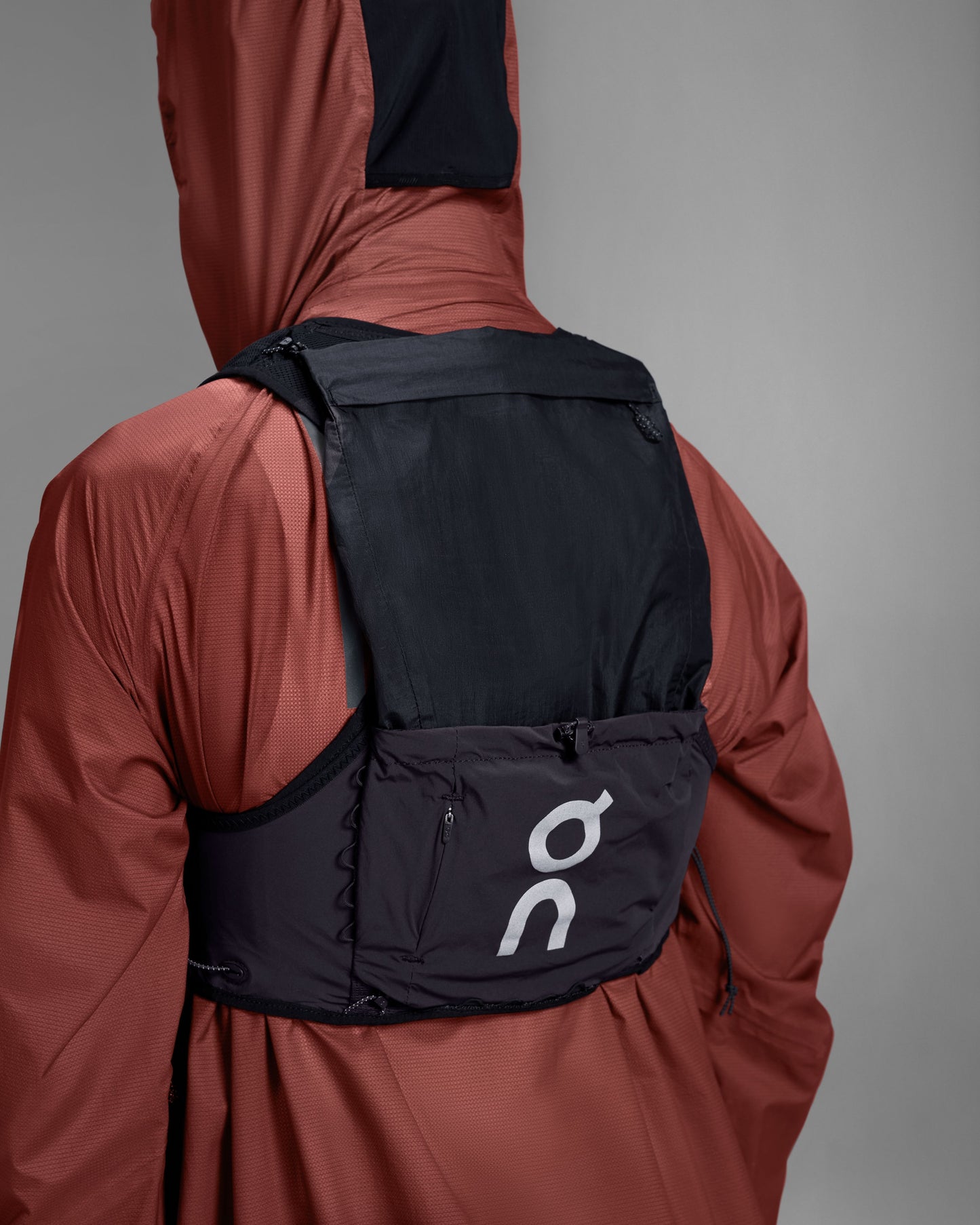 Ultra Vest 10L Black - US 1920